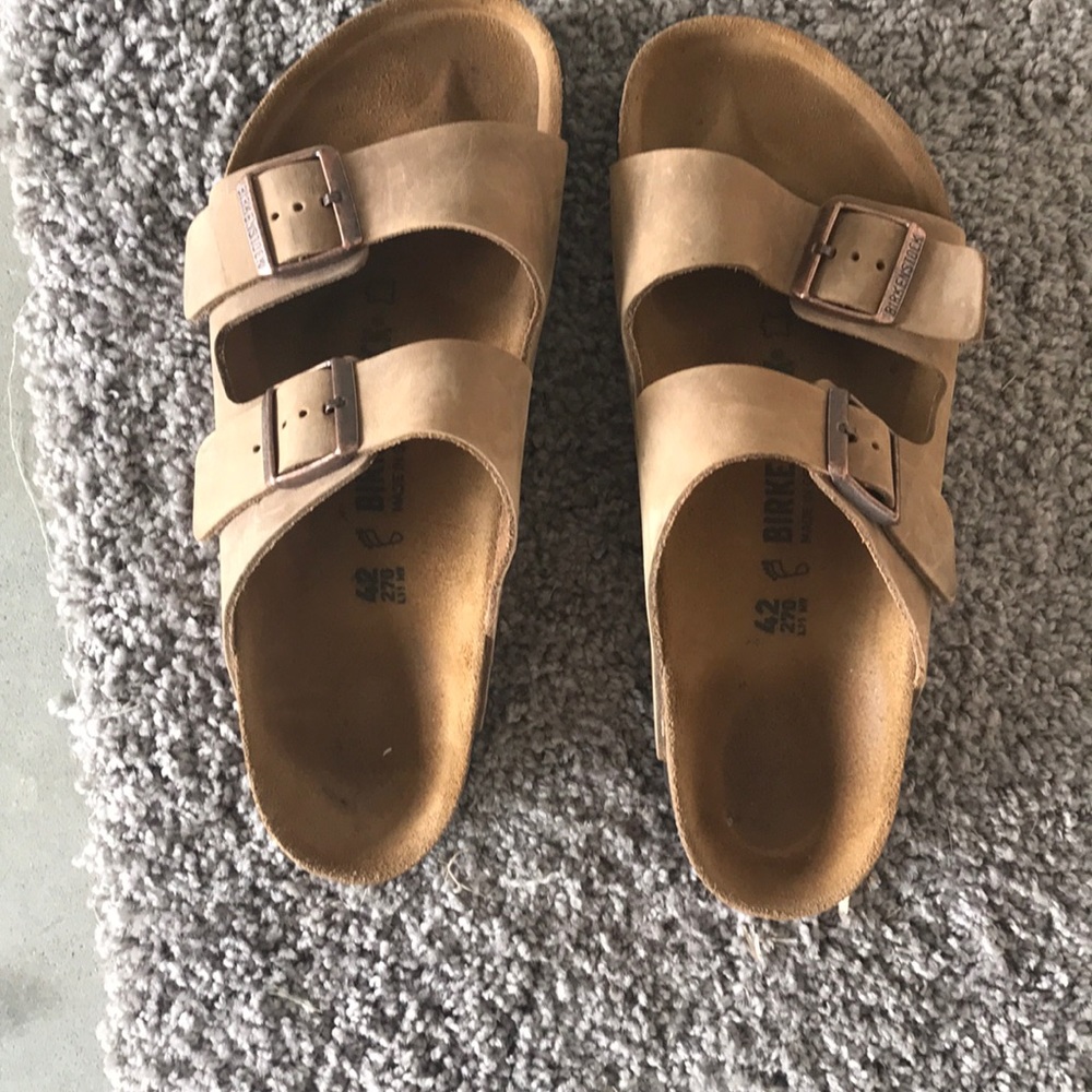 Birkenstock size 42.